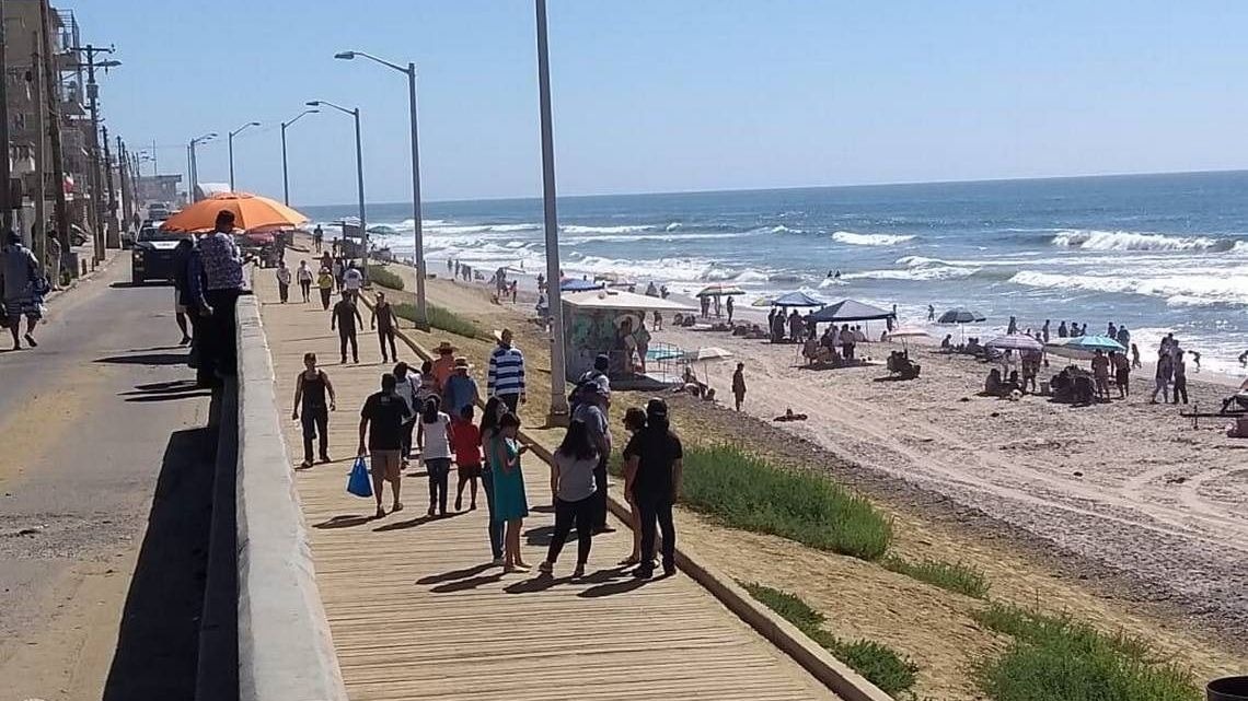 Playas de Tijuana. Karla Macfarland, Pandemia, semáforo epidemiológico